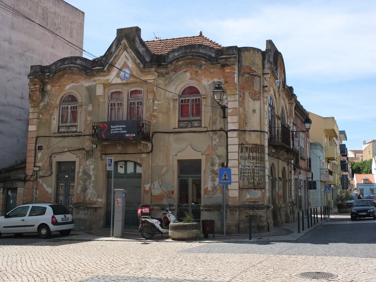 Rua Miguel Esguelha N.º 7-9 Vila Franca de Xira